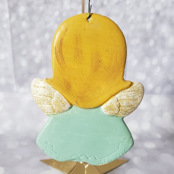 Vintage 1976 Duncan Hand Painted Angel Ornament - Picture 3 of 10